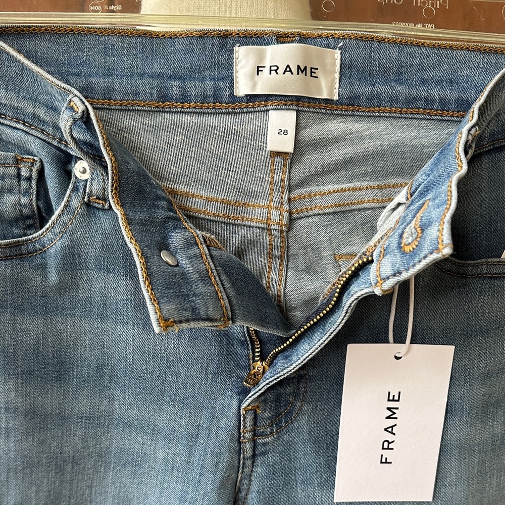 Frame Le Garcon Mid Rise Crop Boyfriend Jeans - Picture 6 of 11